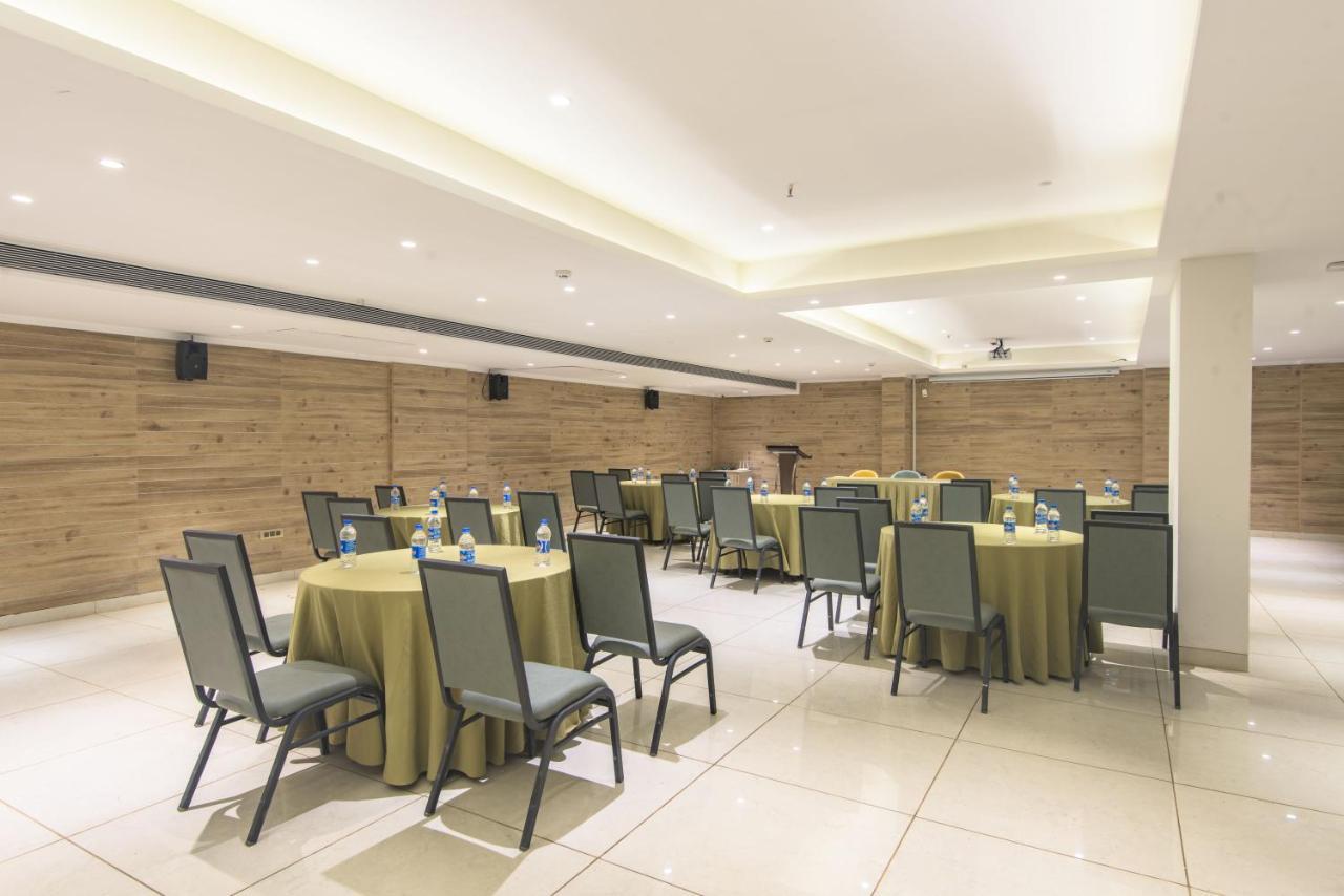 מלון The Fern Residency Calangute-Baga, Goa מראה חיצוני תמונה