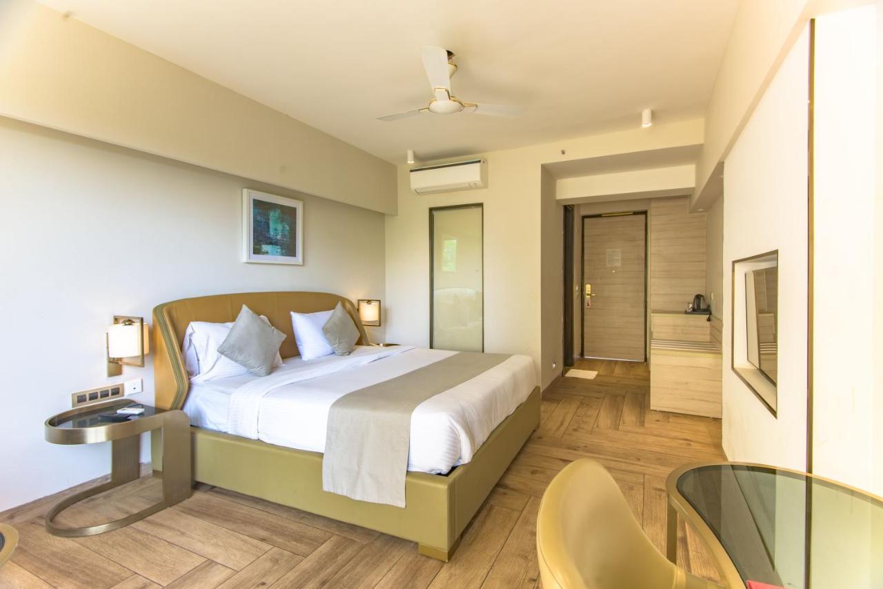 מלון The Fern Residency Calangute-Baga, Goa מראה חיצוני תמונה